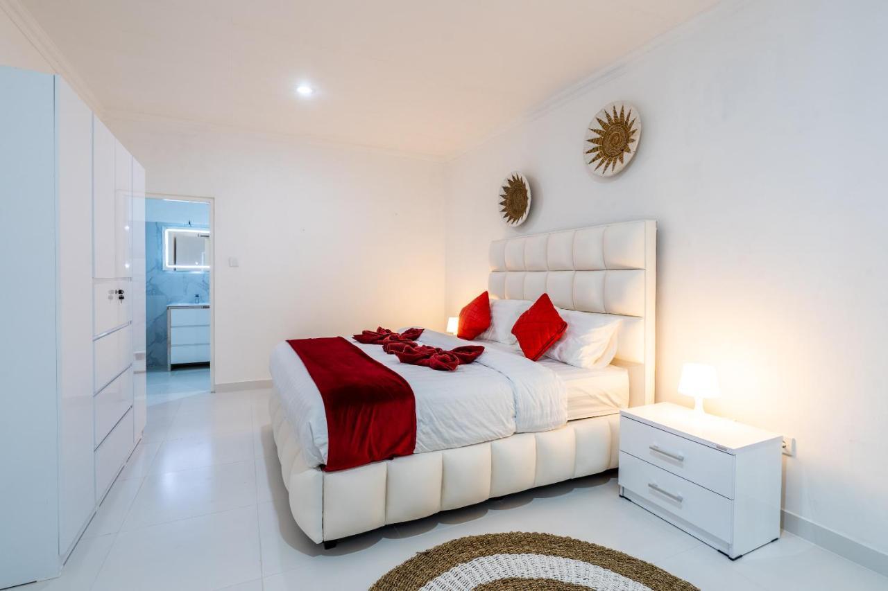 Luxury Minimalist Villa White Angel In Seminyak Extérieur photo